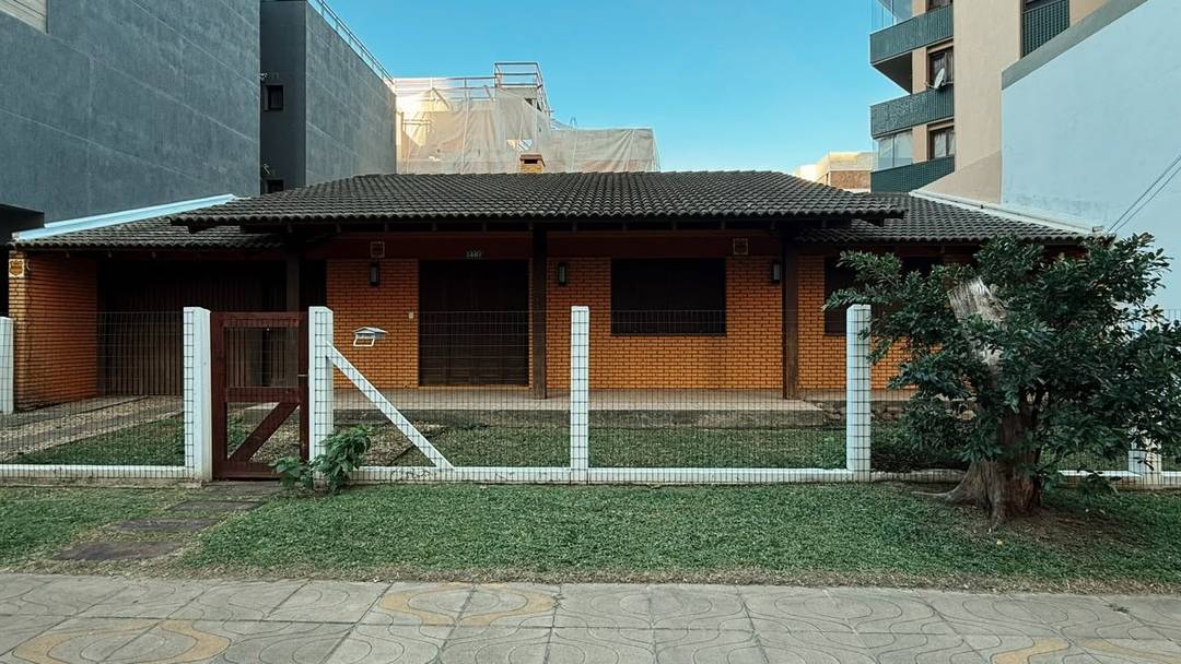 Casa Amarela - Silva Jardim