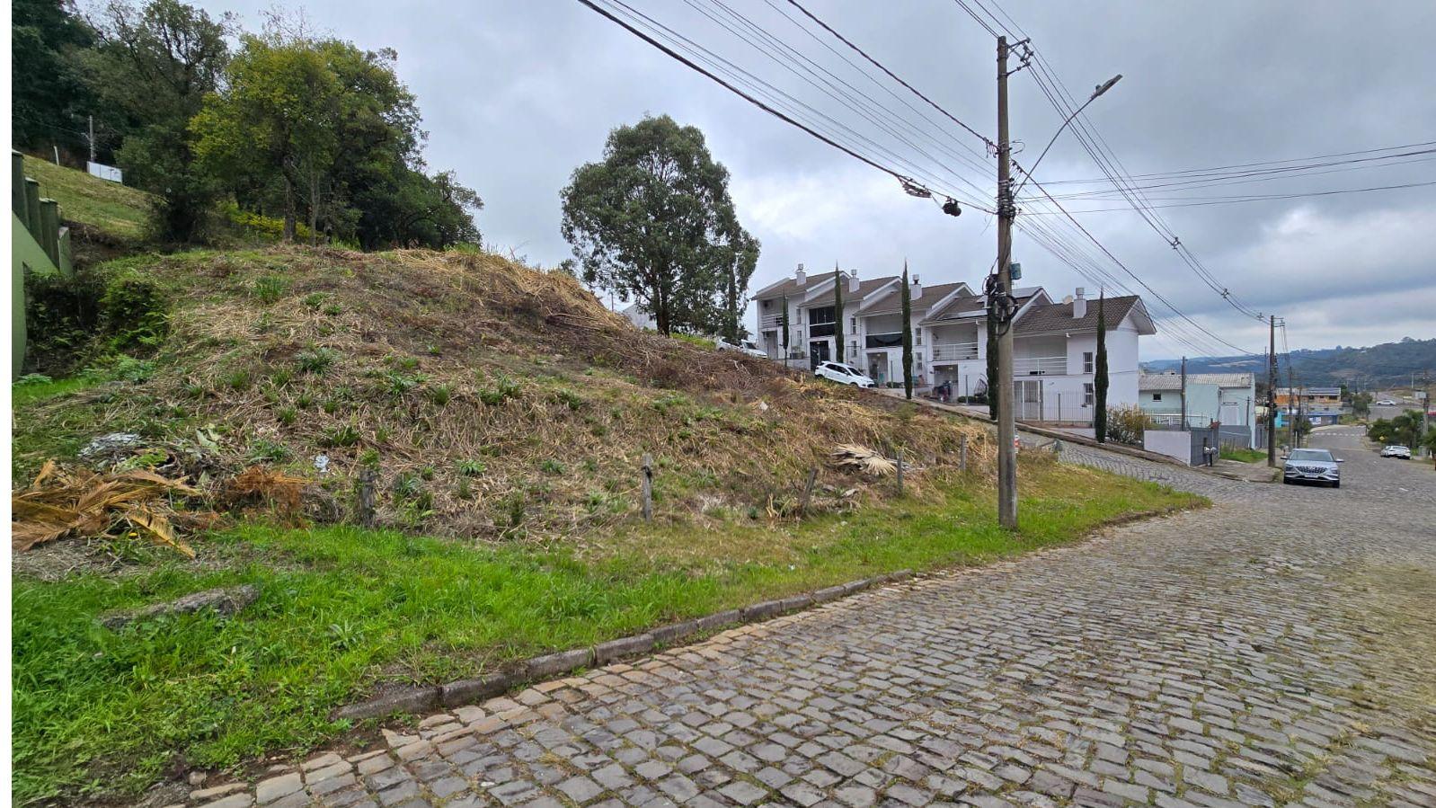 Terreno De Esquina 792m B: São Luiz