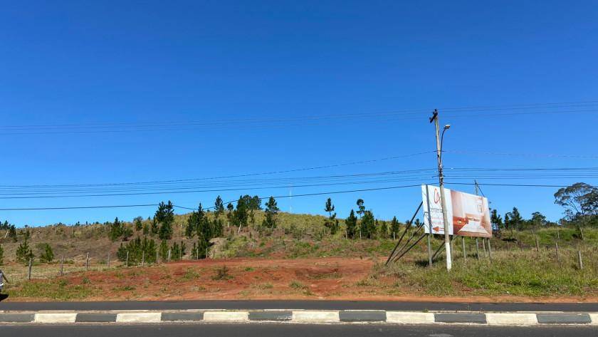 Terreno na Avenida Castelo Branco